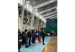 ОЮУТНЫ УРЛАГ, СПОРТЫН НААДАМ