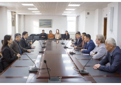 ОХУ-ын ШУА-ийн Сибирийн салбарын харьяа Улаан-Үд хот дахь Монгол судлал, Буддологи, Төвд судлалын хүрээлэнд зочиллоо