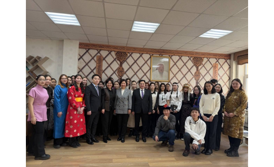 Цагаан сарын баярыг тохиолдуулан монгол ёс заншил, монгол бичиг, уран бичлэгийн уралдаан зохион байгууллаа